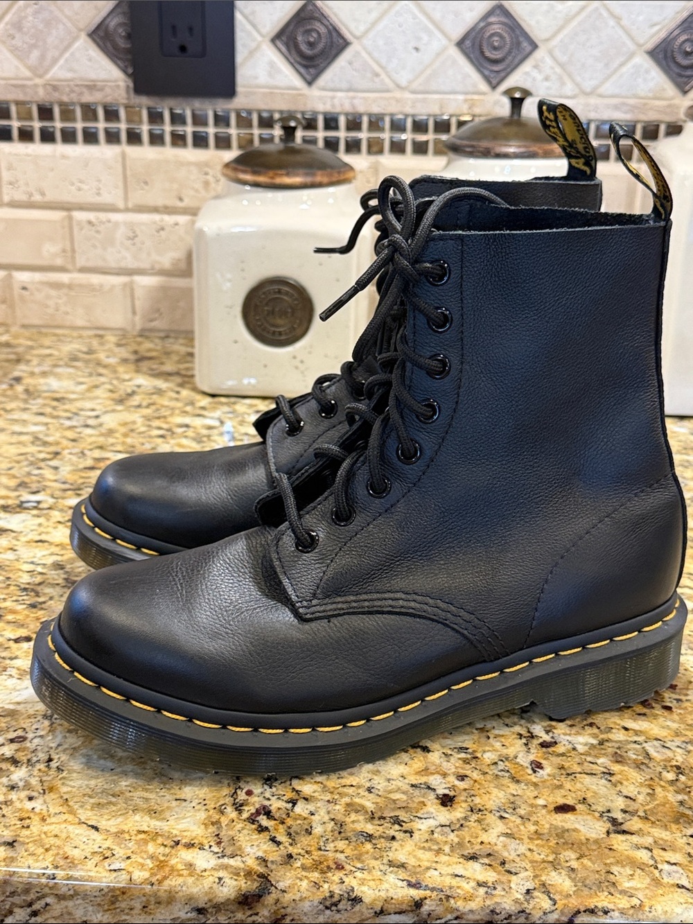 Dr. Martens Pascal boots